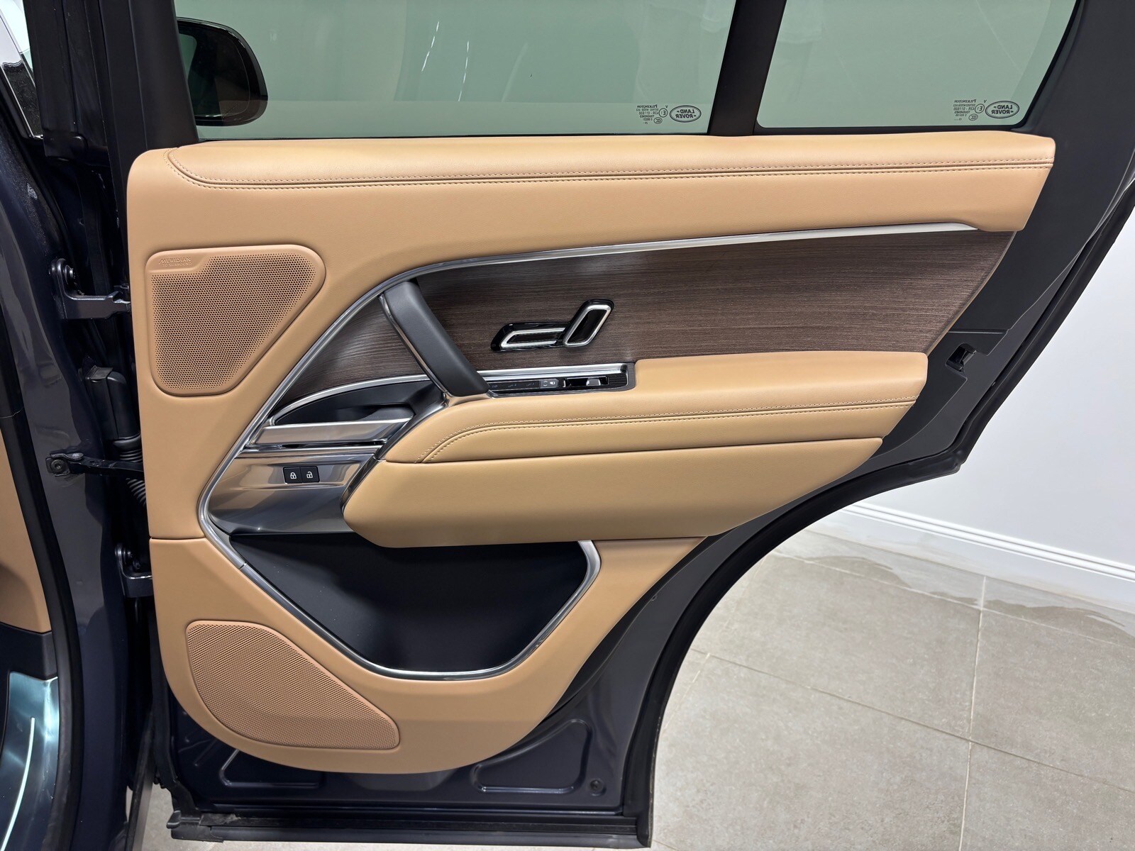 2026 Land Rover Range Rover SE - Photo 40