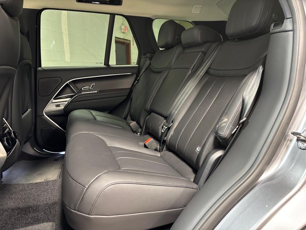 2026 Land Rover Range Rover SE - Photo 28