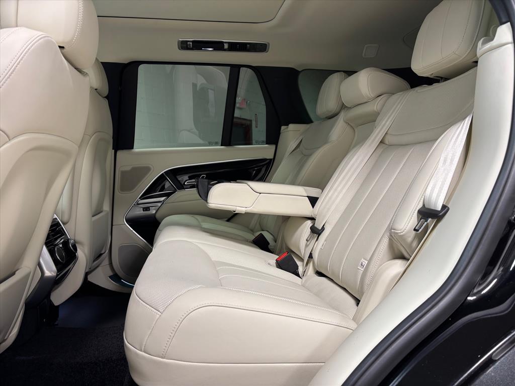 2026 Land Rover Range Rover SE - Photo 27