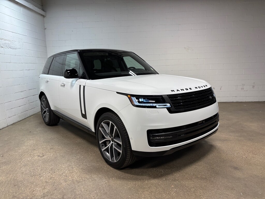 New 2026 Land Rover Range Rover SE SUV