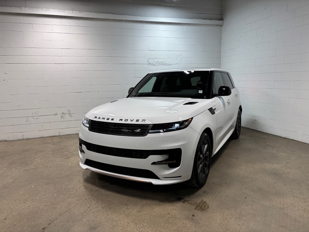 New 2025 Land Rover Range Rover Sport Dynamic SE SUV