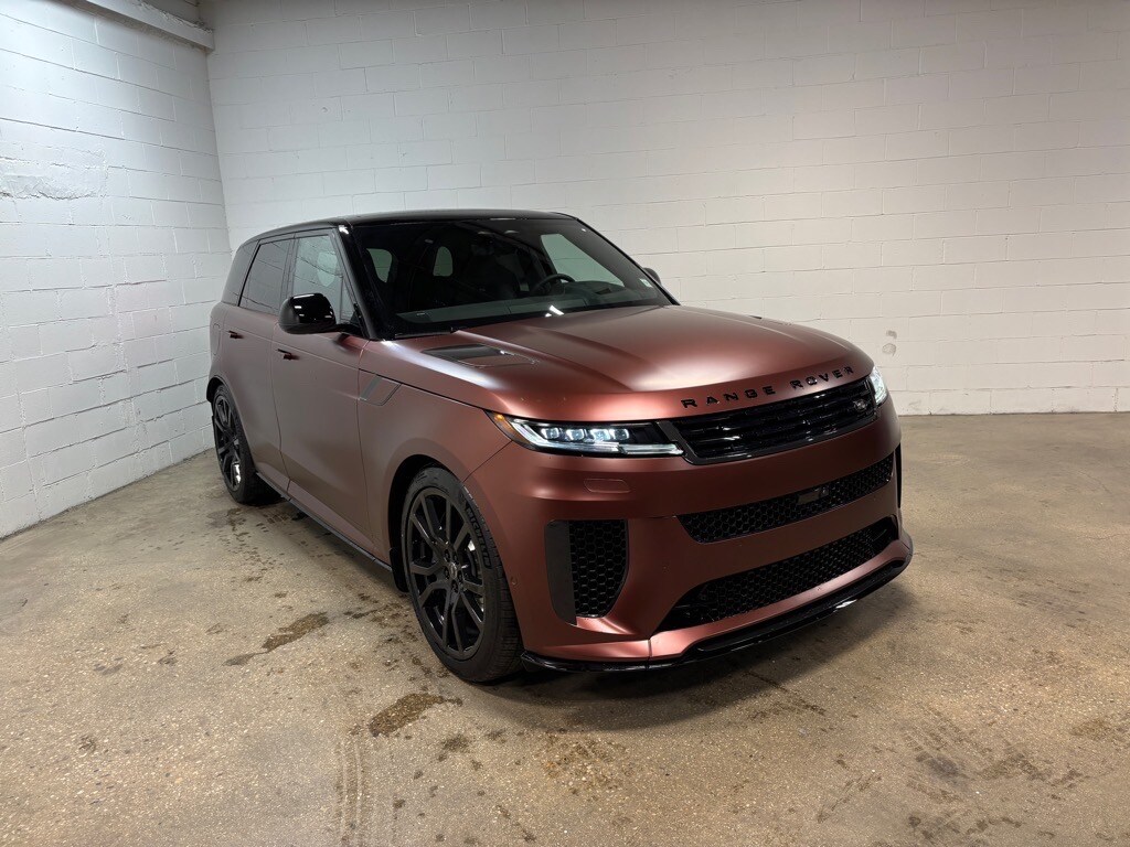 2025 Land Rover Range Rover Sport photo 4