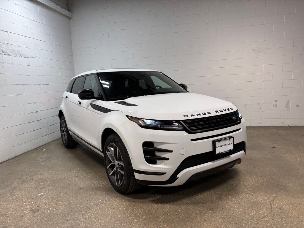 2026 Land Rover Range Rover Evoque Dynamic SE photo 4