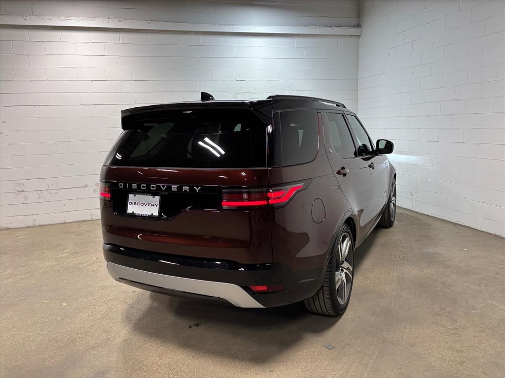2026 Land Rover Discovery Gemini Edition - Photo 7