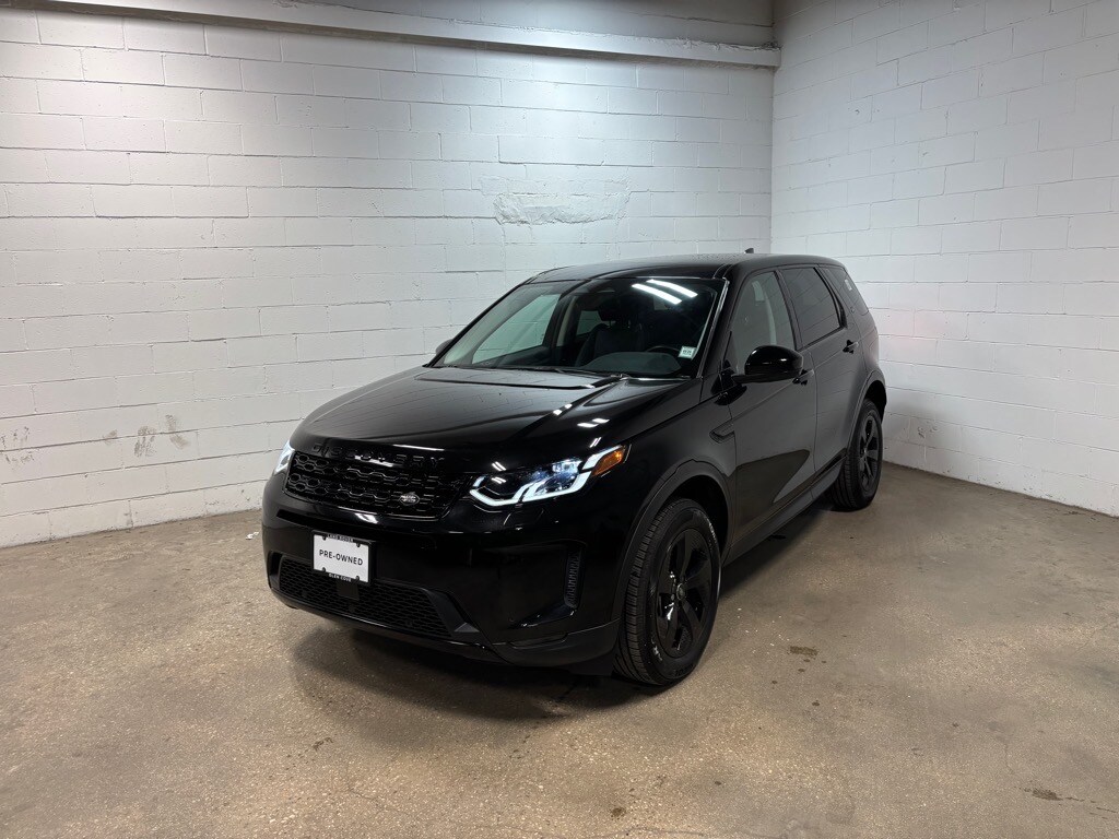 2022 Land Rover Discovery Sport SE photo 2