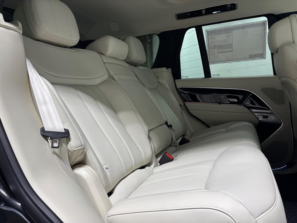 2026 Land Rover Range Rover SE - Photo 38