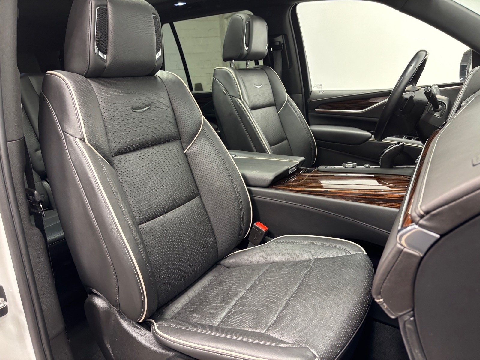 2022 Cadillac Escalade Premium Luxury - Photo 32