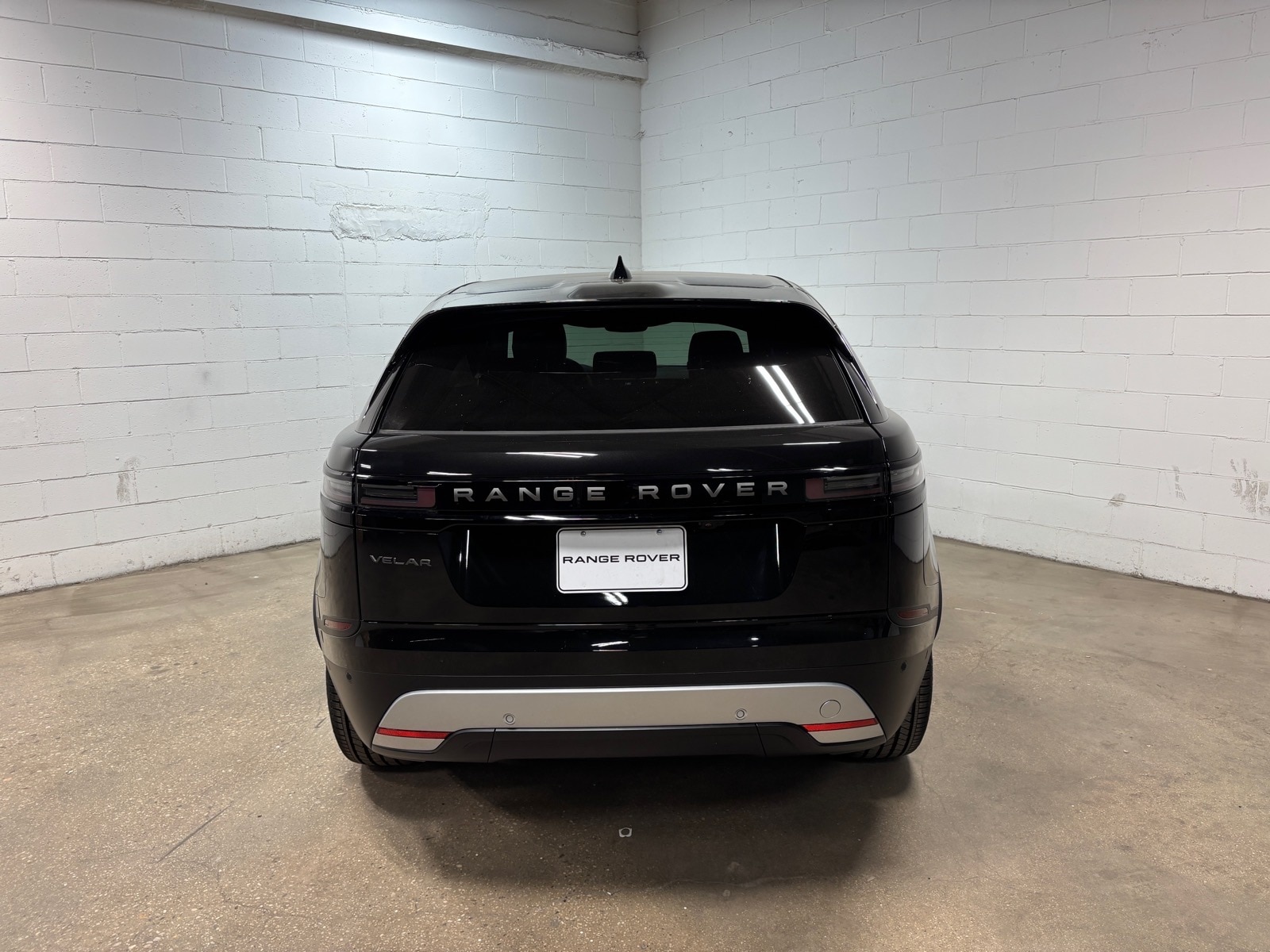 2026 Land Rover Range Rover Velar S - Photo 8
