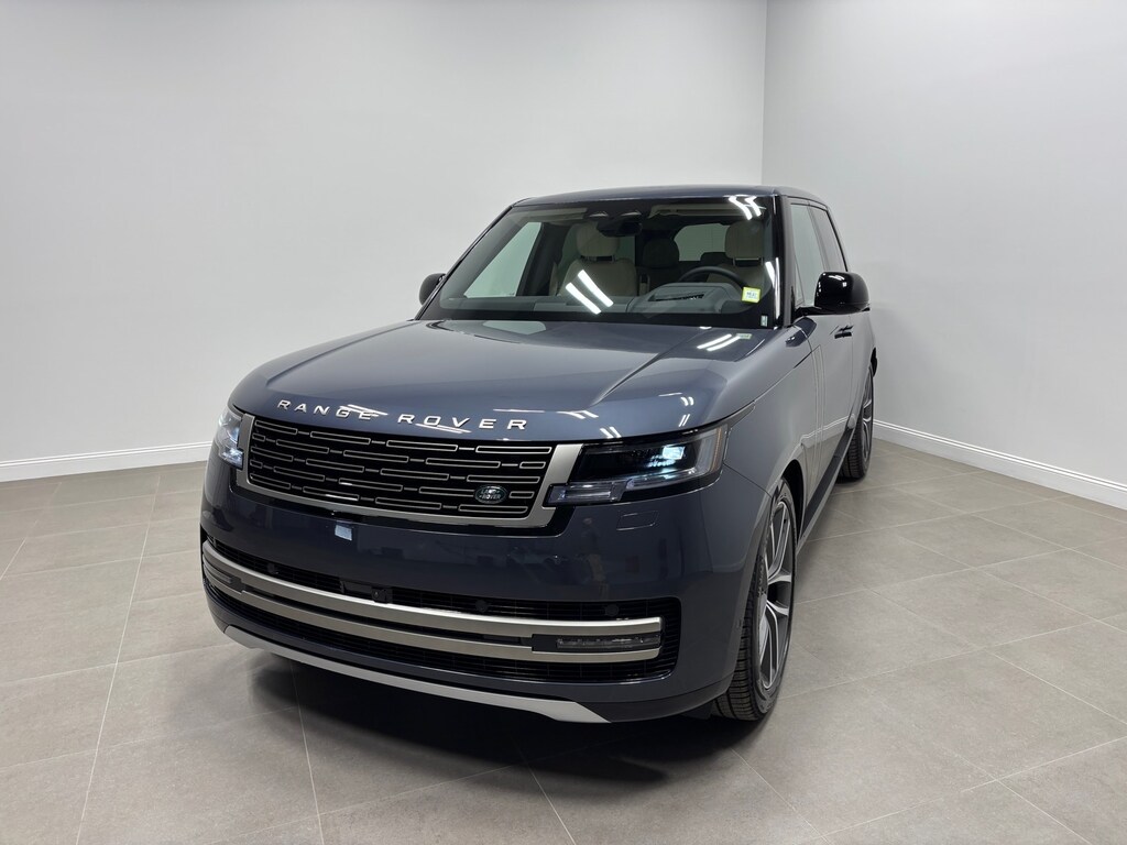 New 2027 Land Rover Range Rover SE SUV