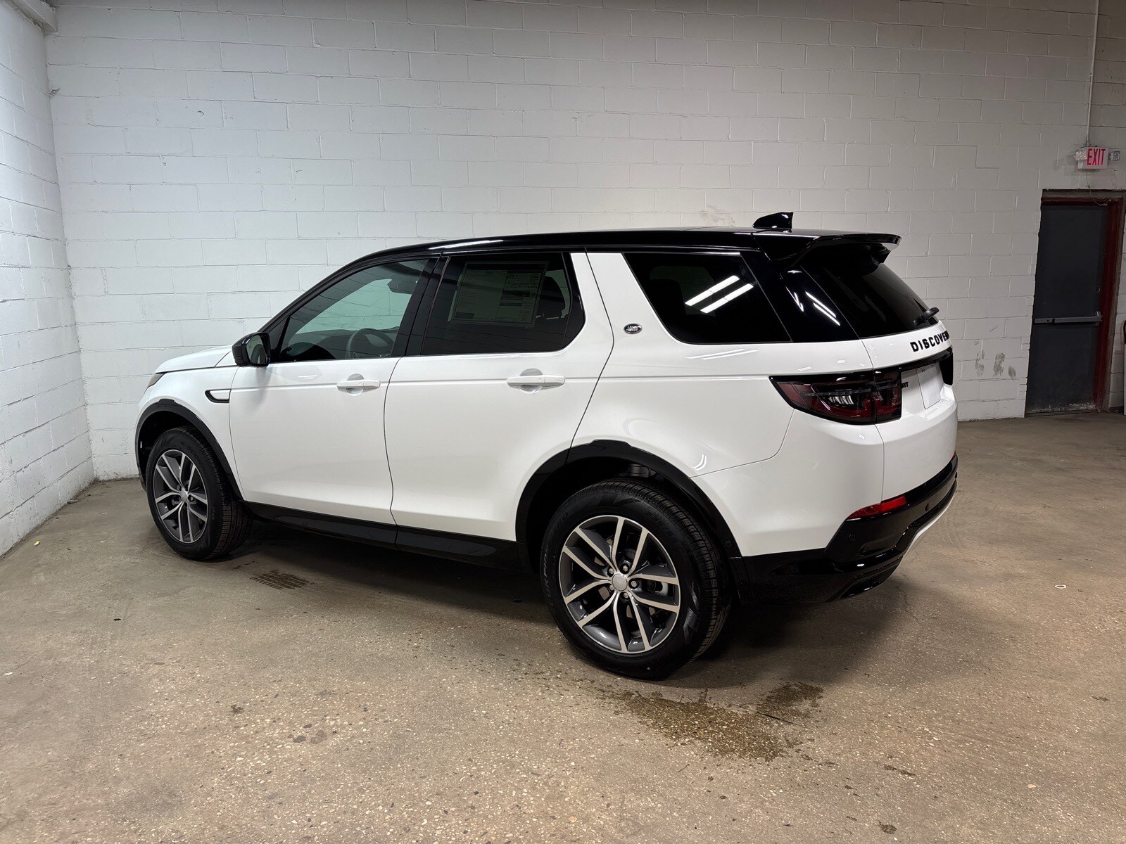 2026 Land Rover Discovery Sport Landmark - Photo 10