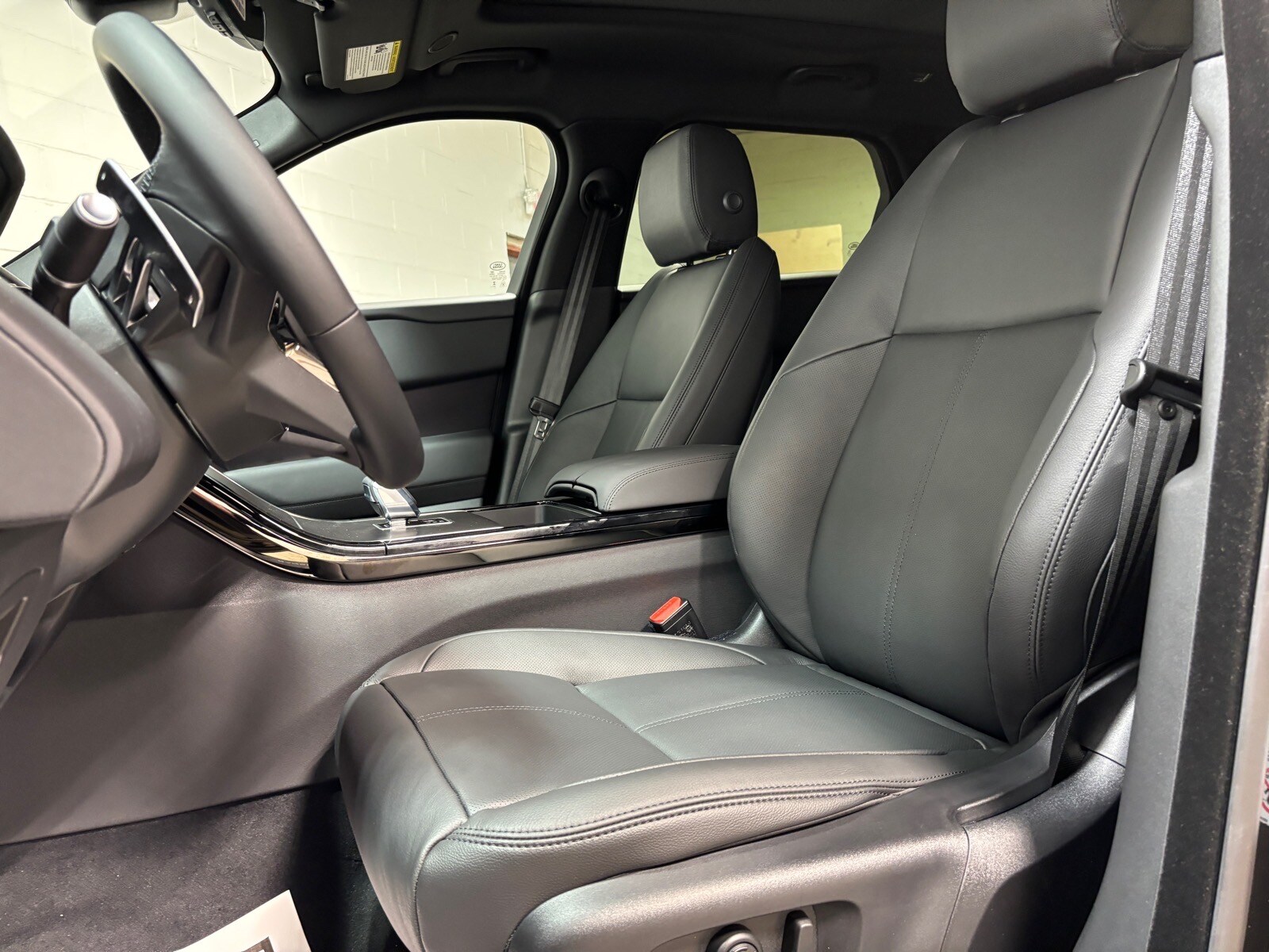 2026 Land Rover Range Rover Velar Dynamic SE - Photo 21