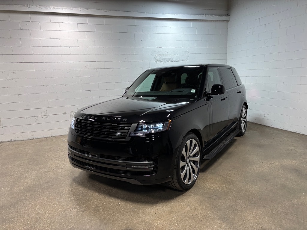 New 2025 Land Rover Range Rover P530 SE LWB AWD P530 SE LWB  SUV w/ 7 Seat