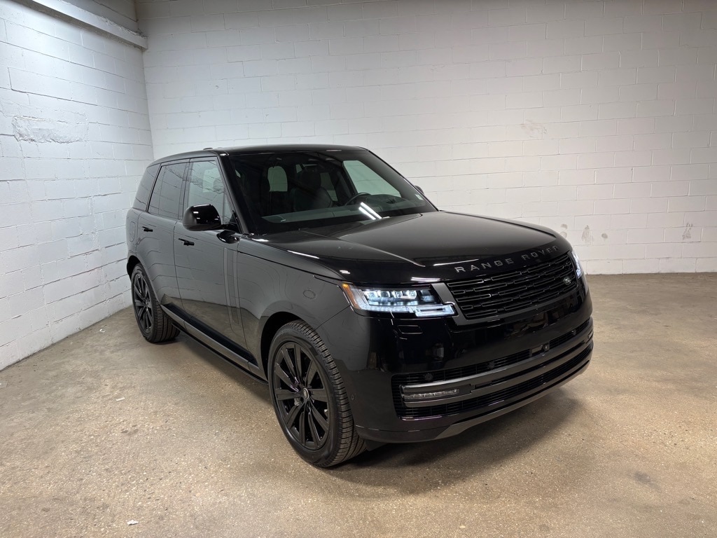 New 2025 Land Rover Range Rover P550e SE AWD P550e SE  SUV