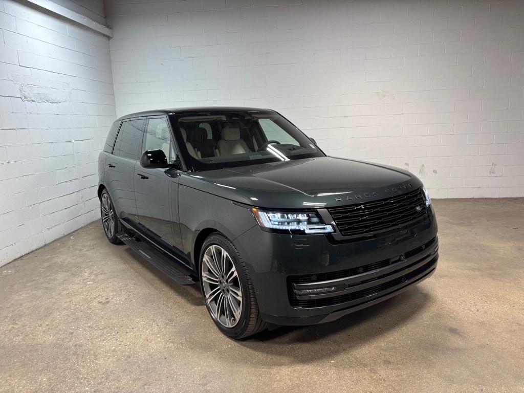 New 2025 Land Rover Range Rover P400 SE LWB AWD P400 SE LWB  SUV w/ 7 Seat