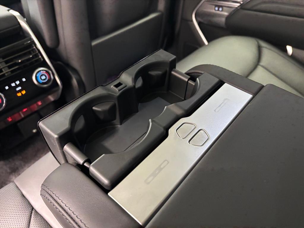2026 Land Rover Range Rover SE - Photo 25