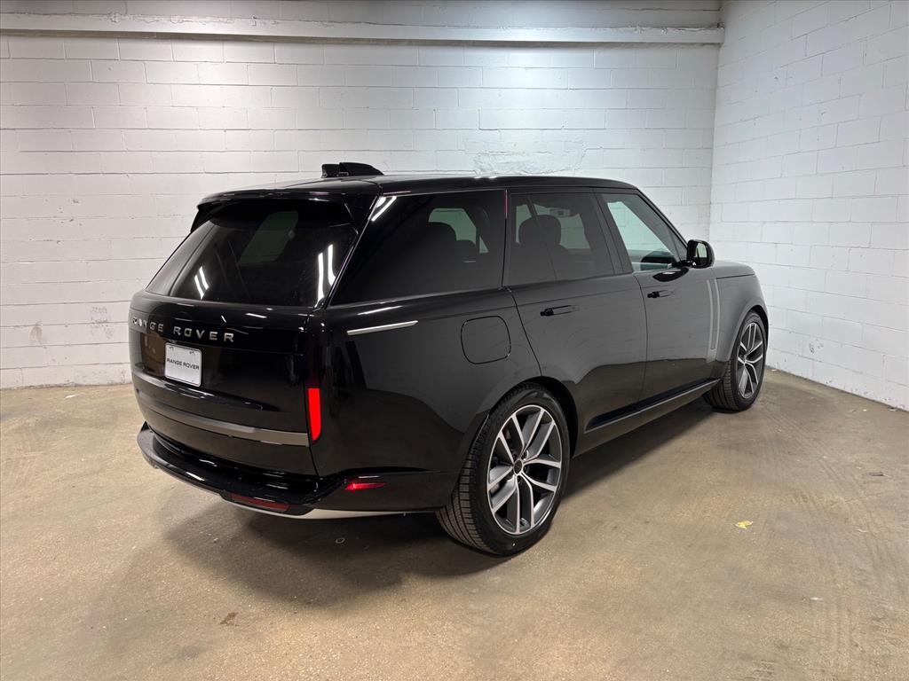 2026 Land Rover Range Rover SE - Photo 6
