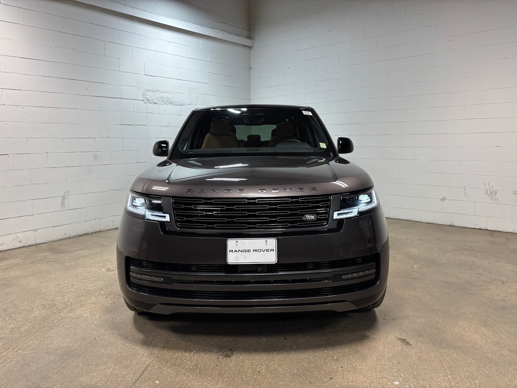 Used 2025 Land Rover Range Rover SE SUV