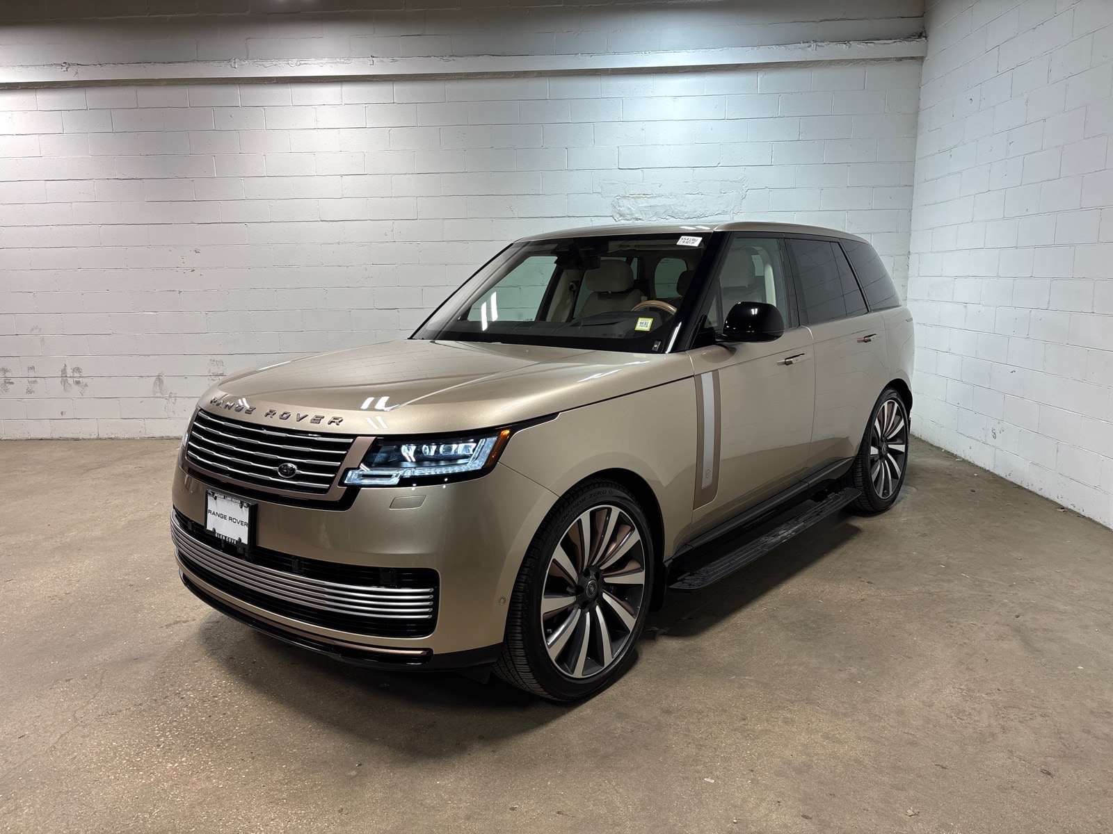 2023 Land Rover Range Rover SUV 