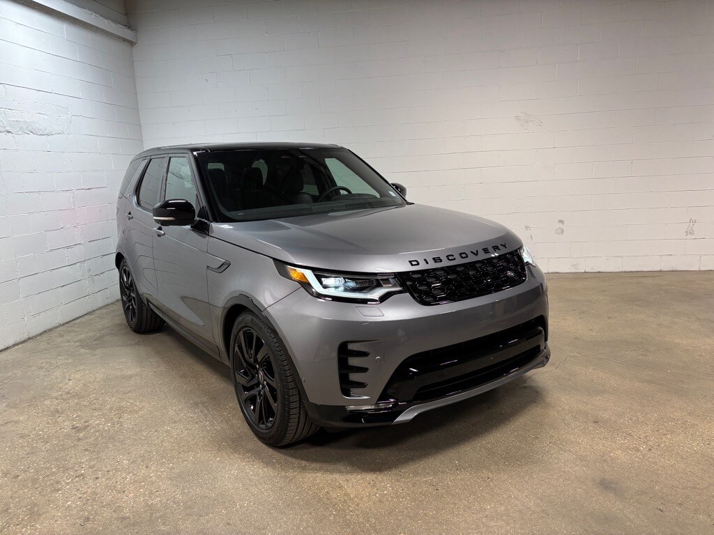2025 Land Rover Discovery SE photo 4