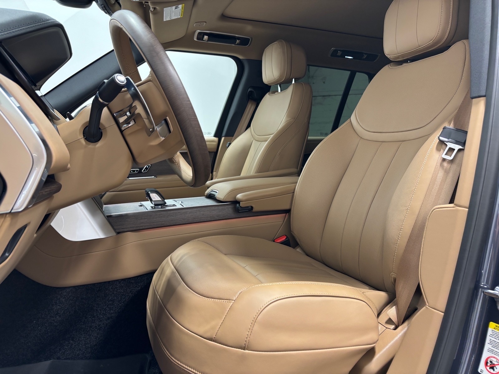 2026 Land Rover Range Rover SE - Photo 22