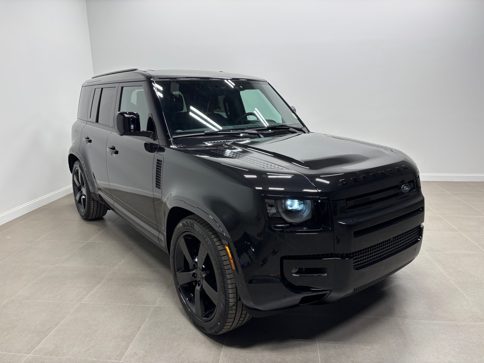 New 2026 Land Rover Defender 110 X-Dynamic SE SUV
