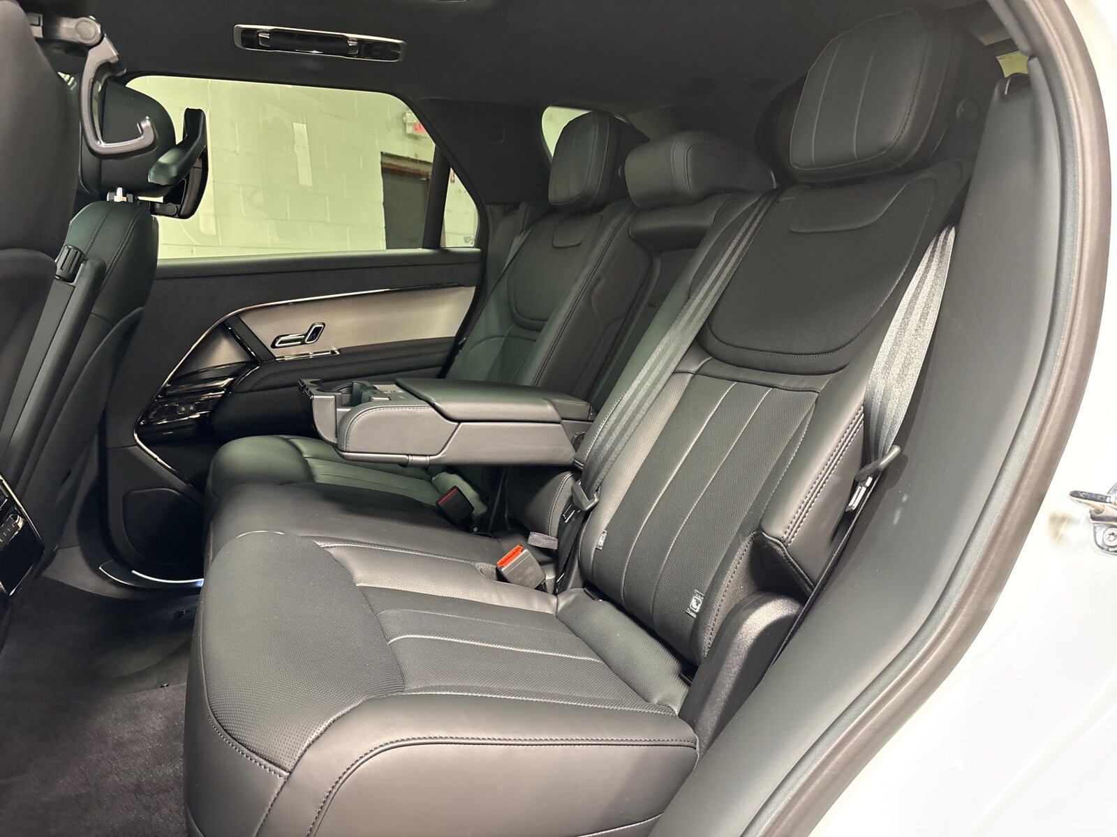 2026 Land Rover Range Rover Sport SE - Photo 26