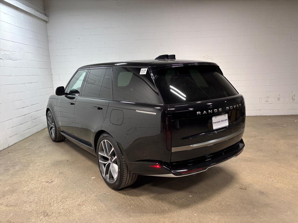 2026 Land Rover Range Rover SE - Photo 9