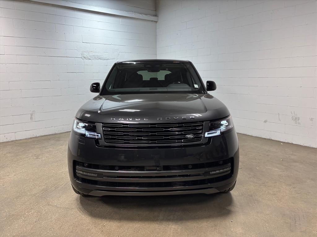 New 2026 Land Rover Range Rover SE SUV