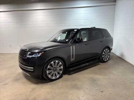 2023 Land Rover Range Rover SE SUV