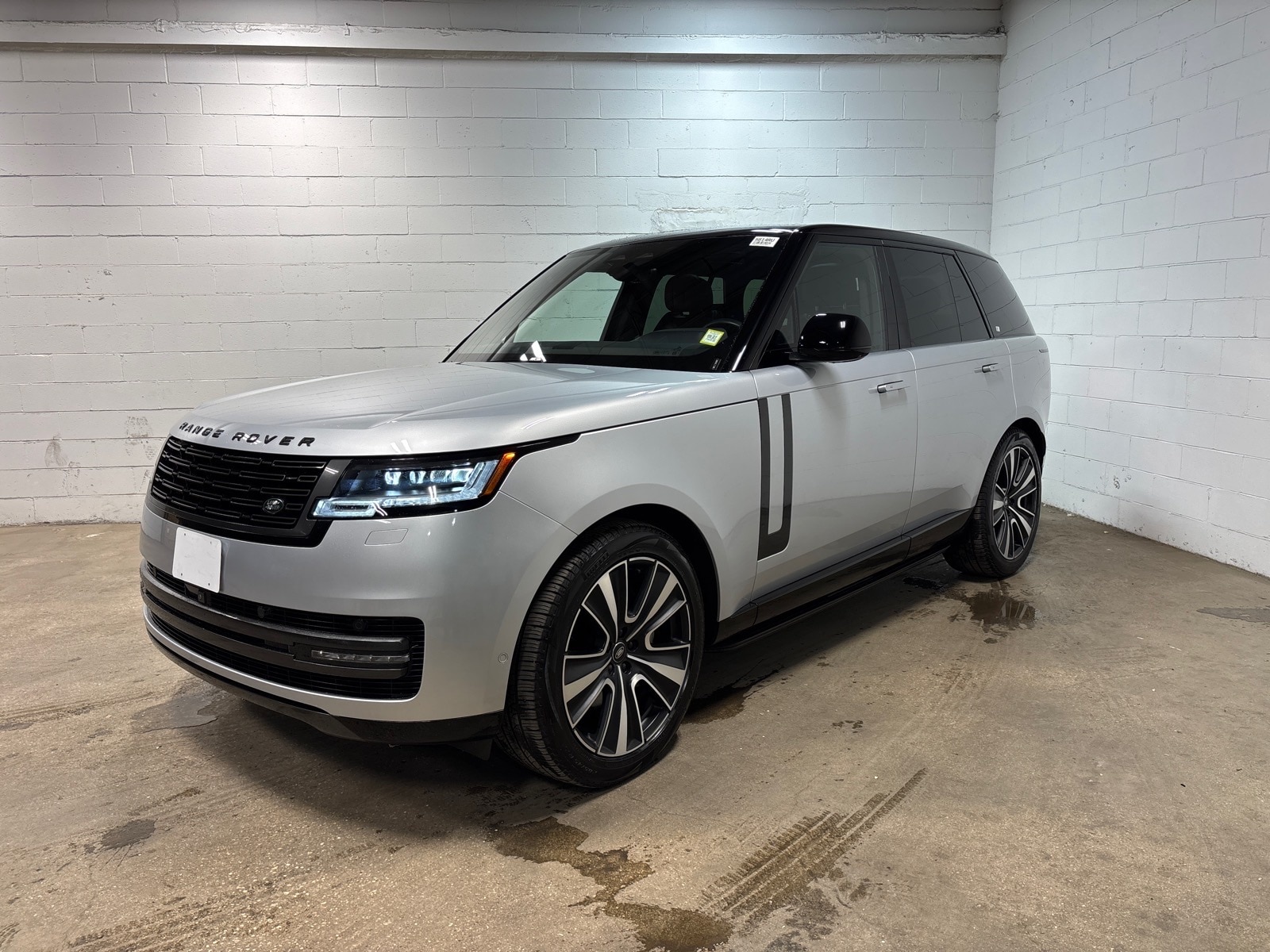 2024 Land Rover Range Rover 3.0 SE SWB's photo