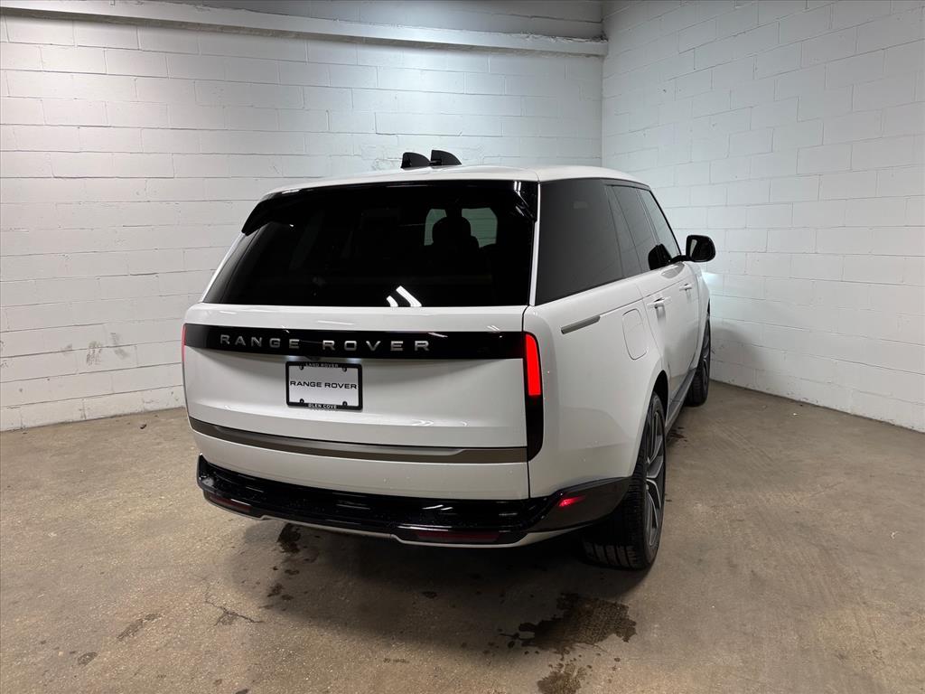 2026 Land Rover Range Rover SE - Photo 7