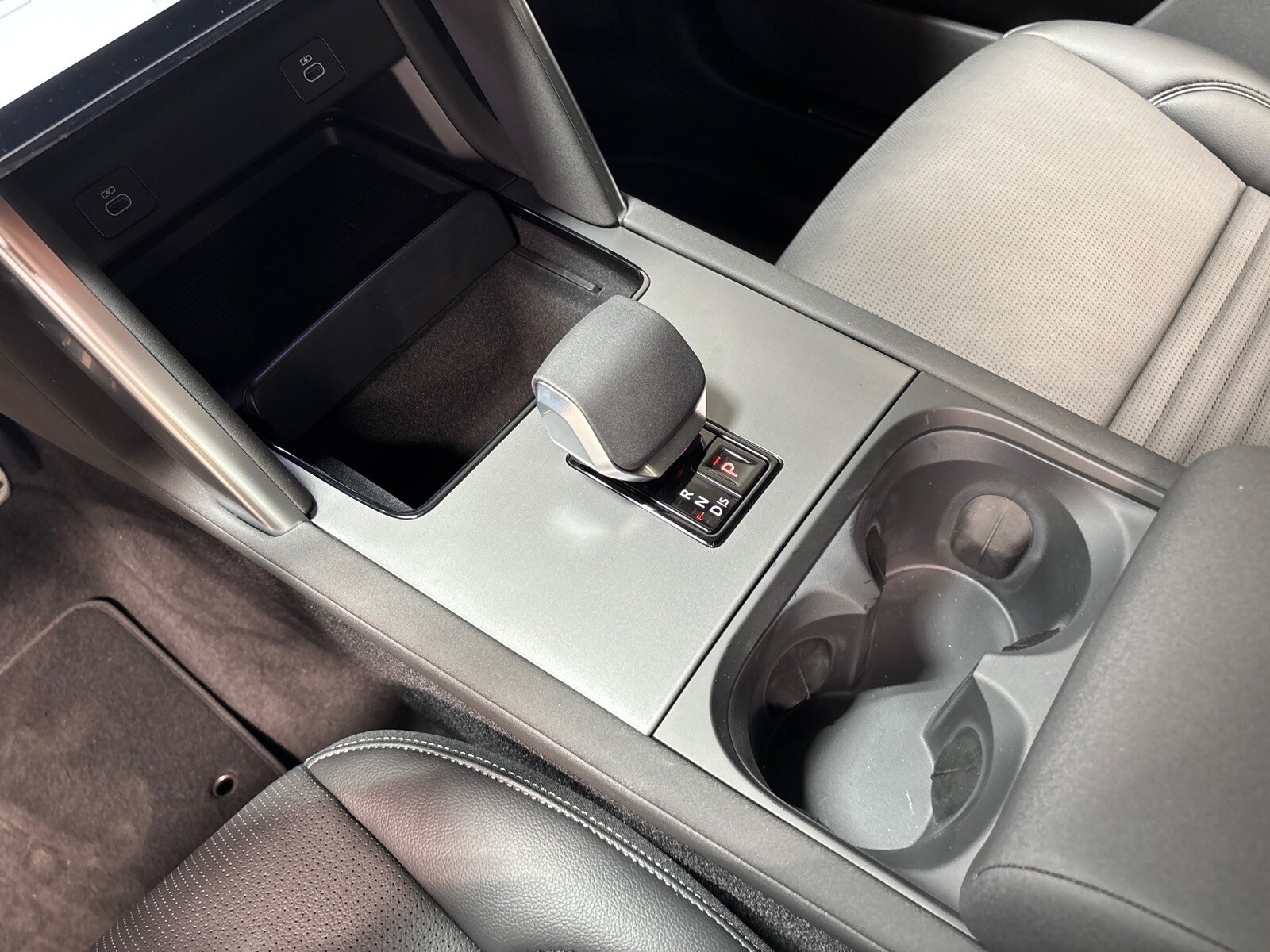 2026 Land Rover Discovery Sport Landmark - Photo 13