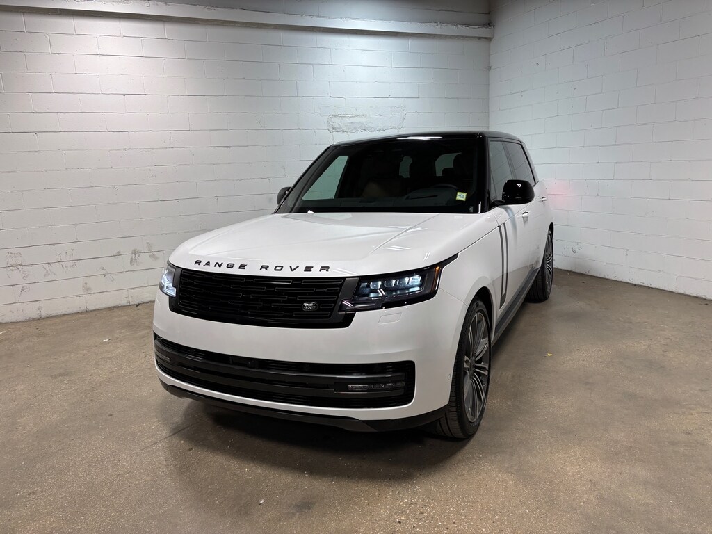 New 2026 Land Rover Range Rover P400 SE LWB AWD P400 SE LWB SUV w/ 7 Seat