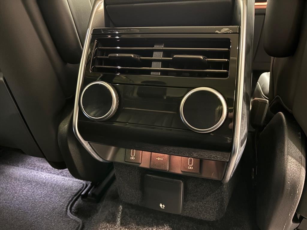 2026 Land Rover Range Rover SE - Photo 36