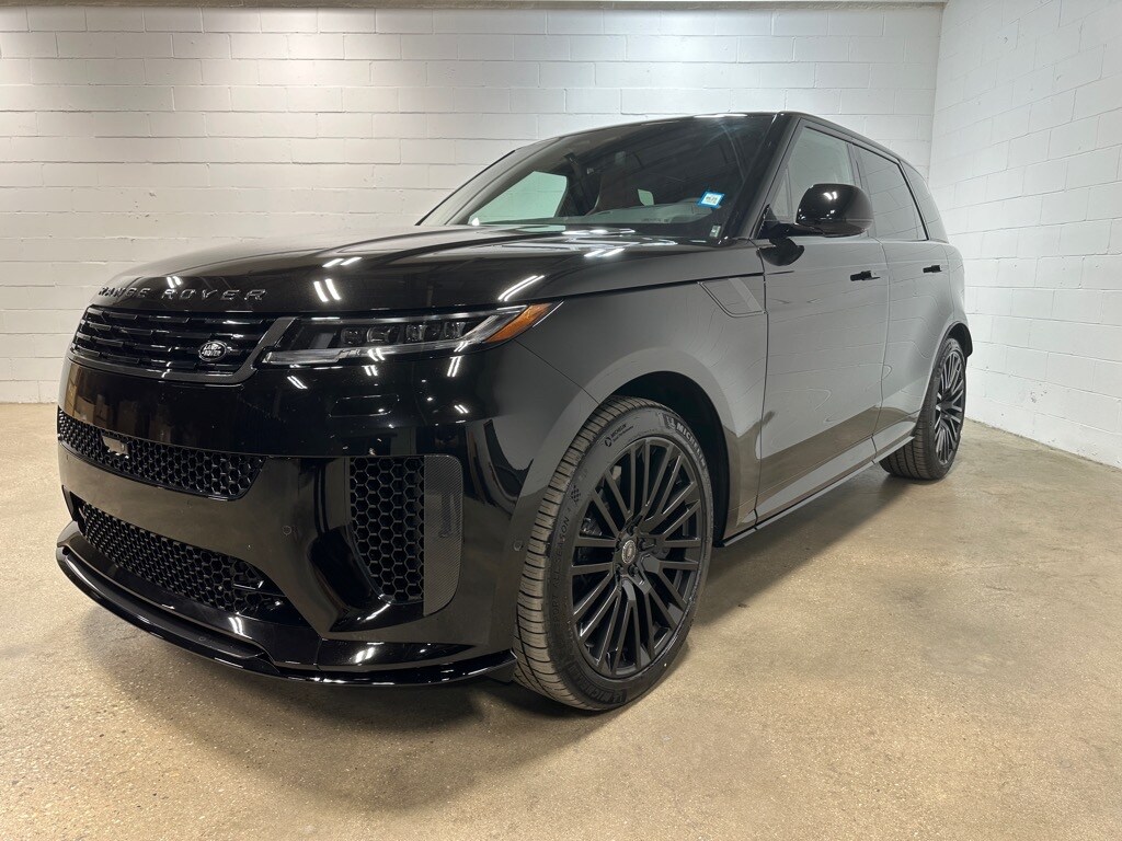 2024 Land Rover Range Rover Sport photo 2