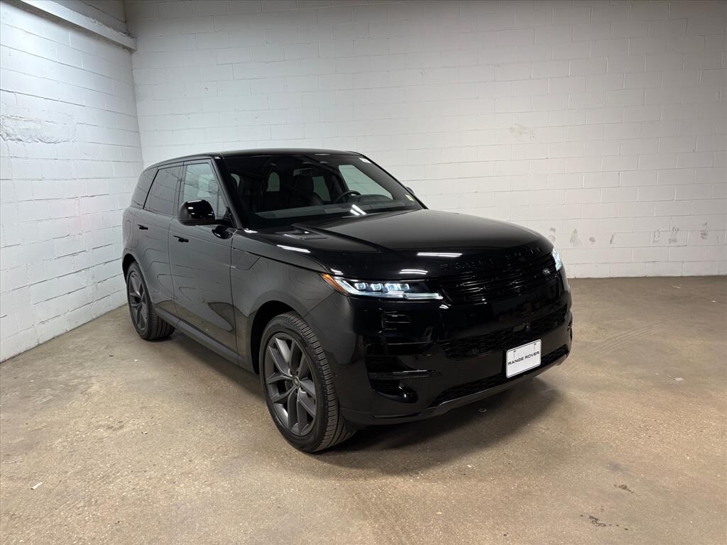 Used 2025 Land Rover Range Rover Sport SE SUV