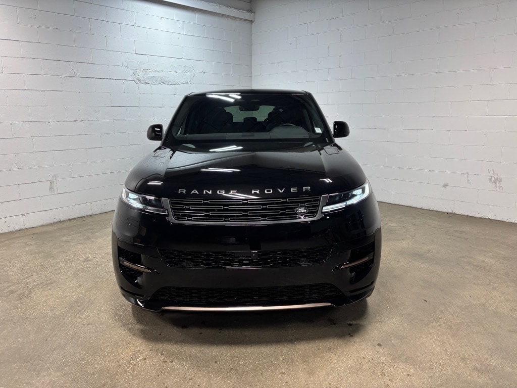 New 2025 Land Rover Range Rover Sport Dynamic SE SUV