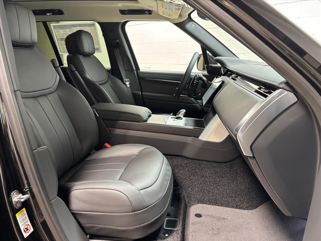 2026 Land Rover Range Rover SE - Photo 32