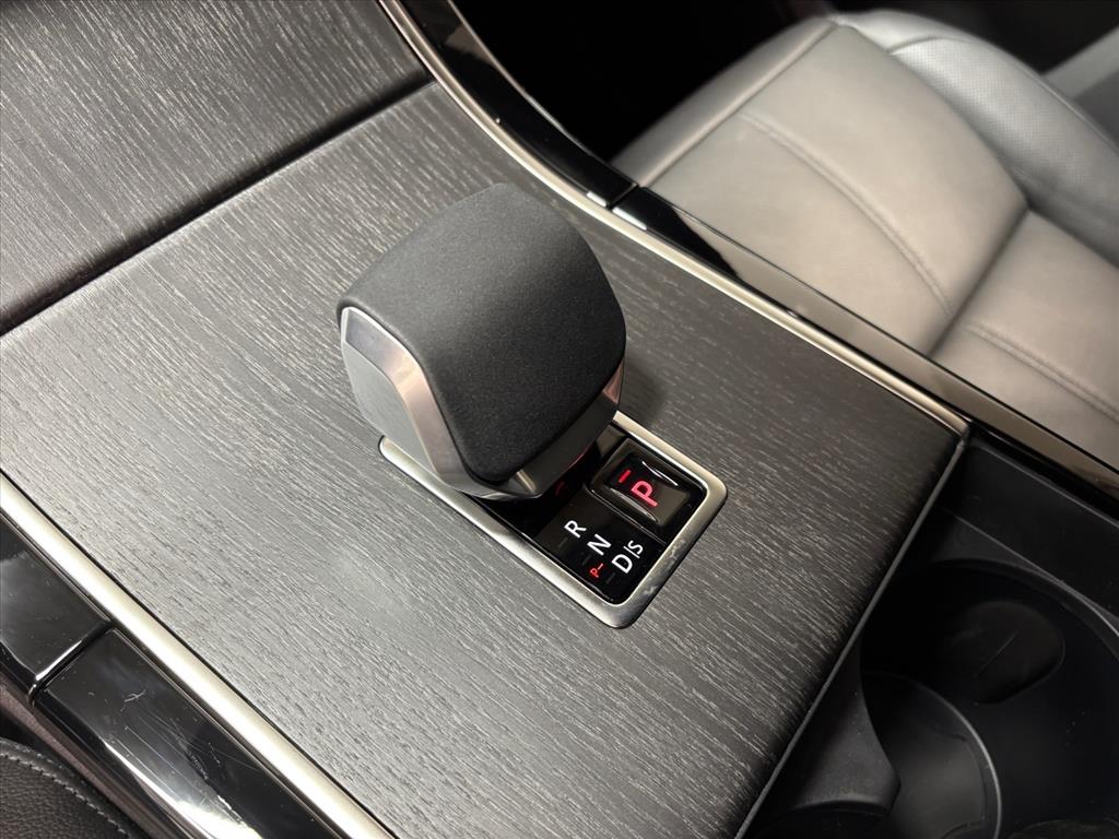 2026 Land Rover Range Rover Velar S - Photo 15