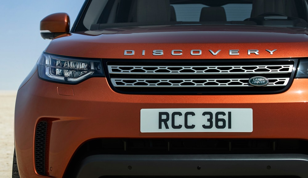 New Land Rover Discovery in Glen Cove, NY