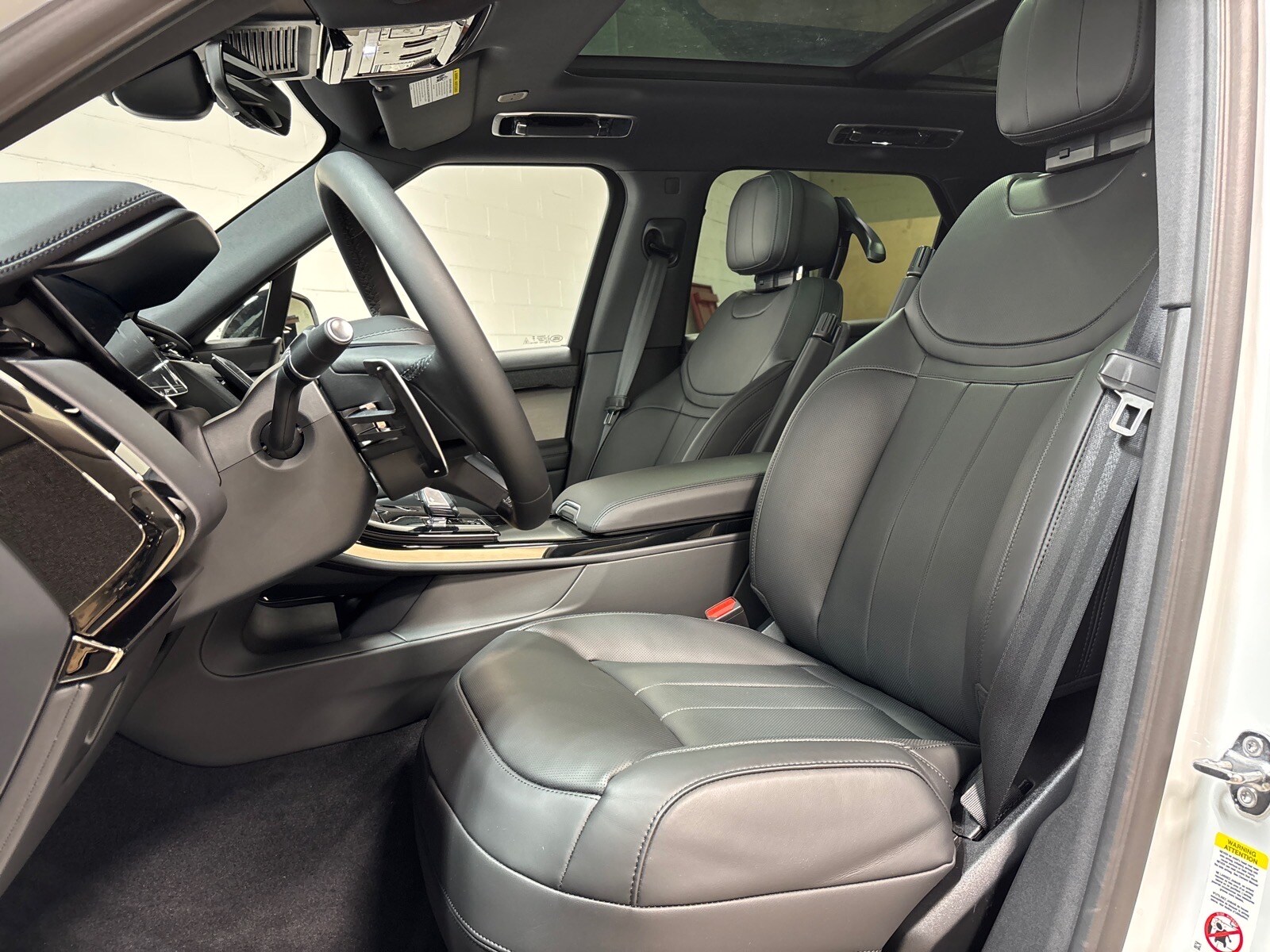 2026 Land Rover Range Rover Sport SE - Photo 22
