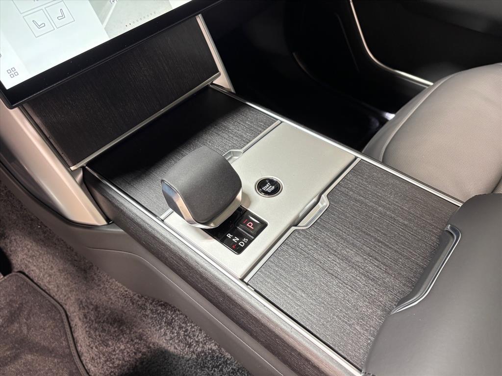 2026 Land Rover Range Rover SE - Photo 14