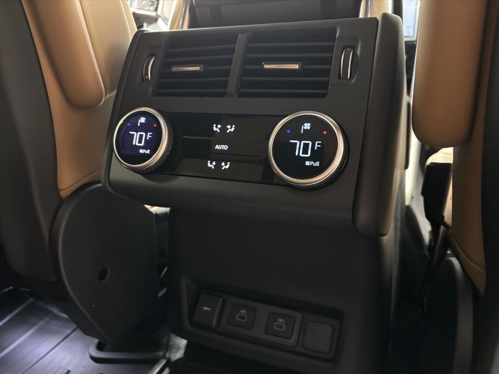 2026 Land Rover Discovery Gemini Edition - Photo 36