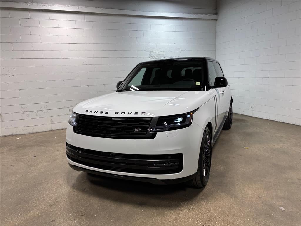New 2026 Land Rover Range Rover SE 7 Seats SUV