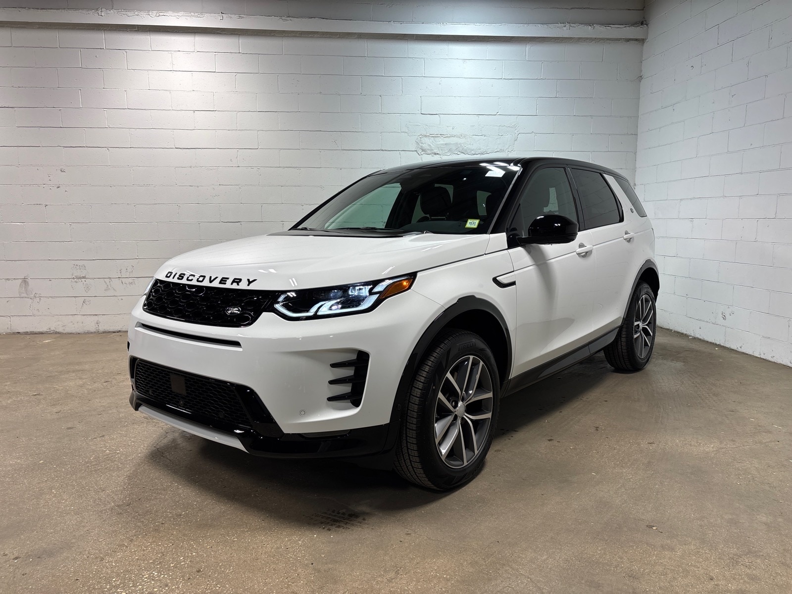 2026 Land Rover Discovery Sport