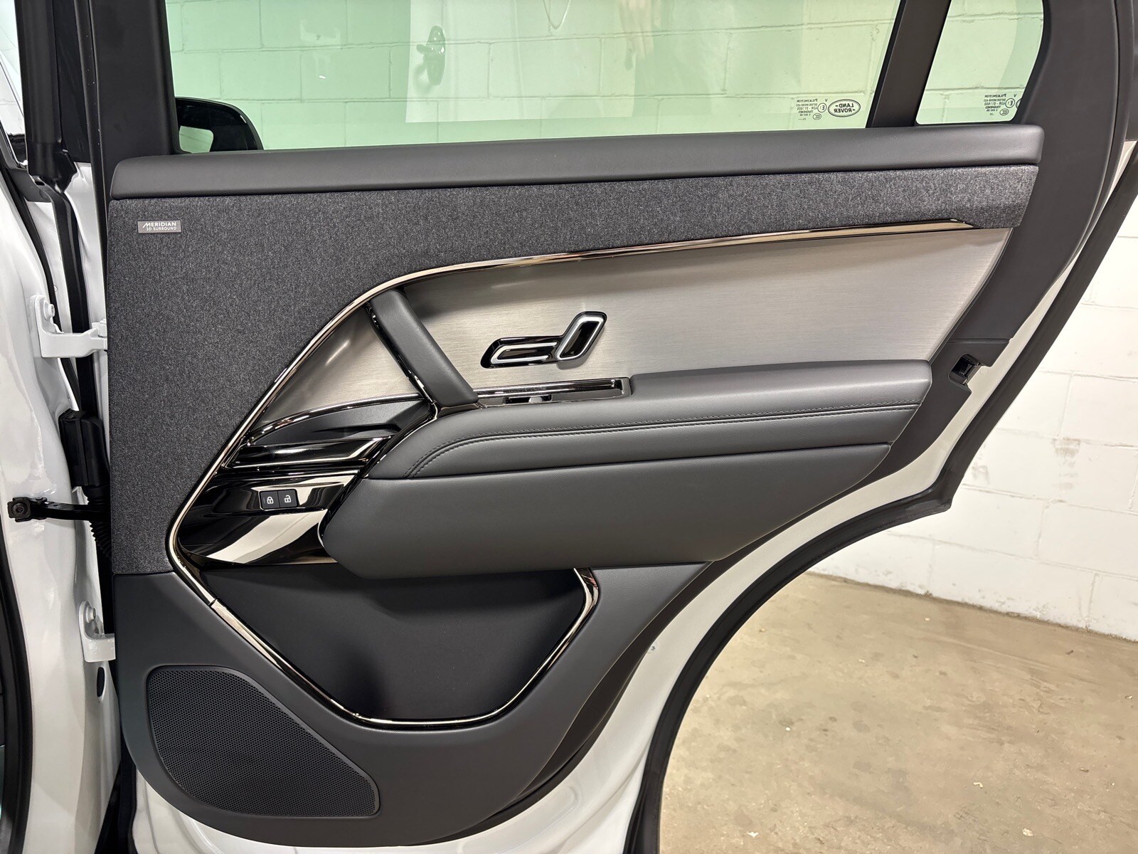 2026 Land Rover Range Rover Sport SE - Photo 40