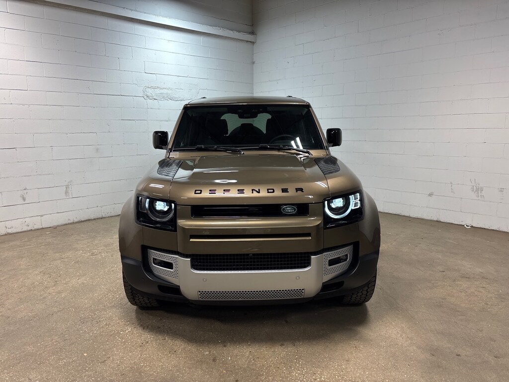 New 2025 Land Rover Defender 110 S SUV