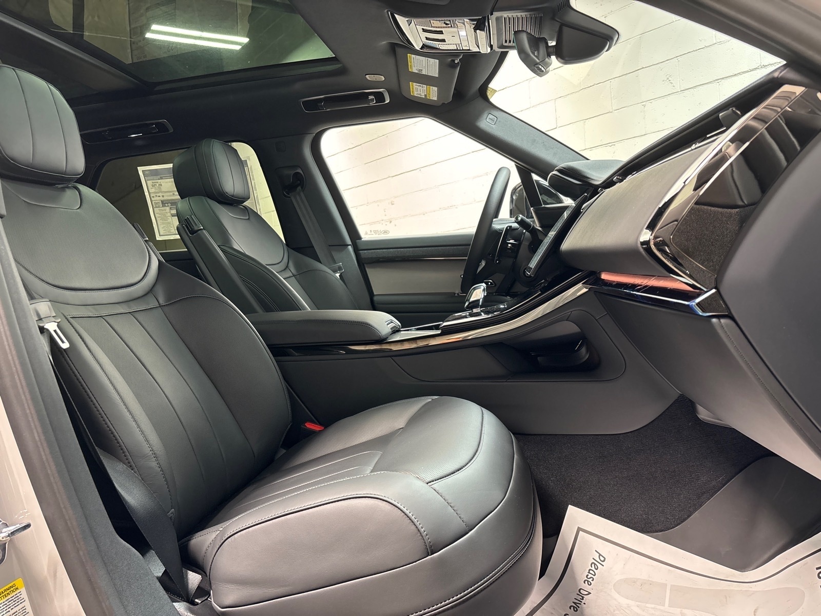 2026 Land Rover Range Rover Sport SE - Photo 31