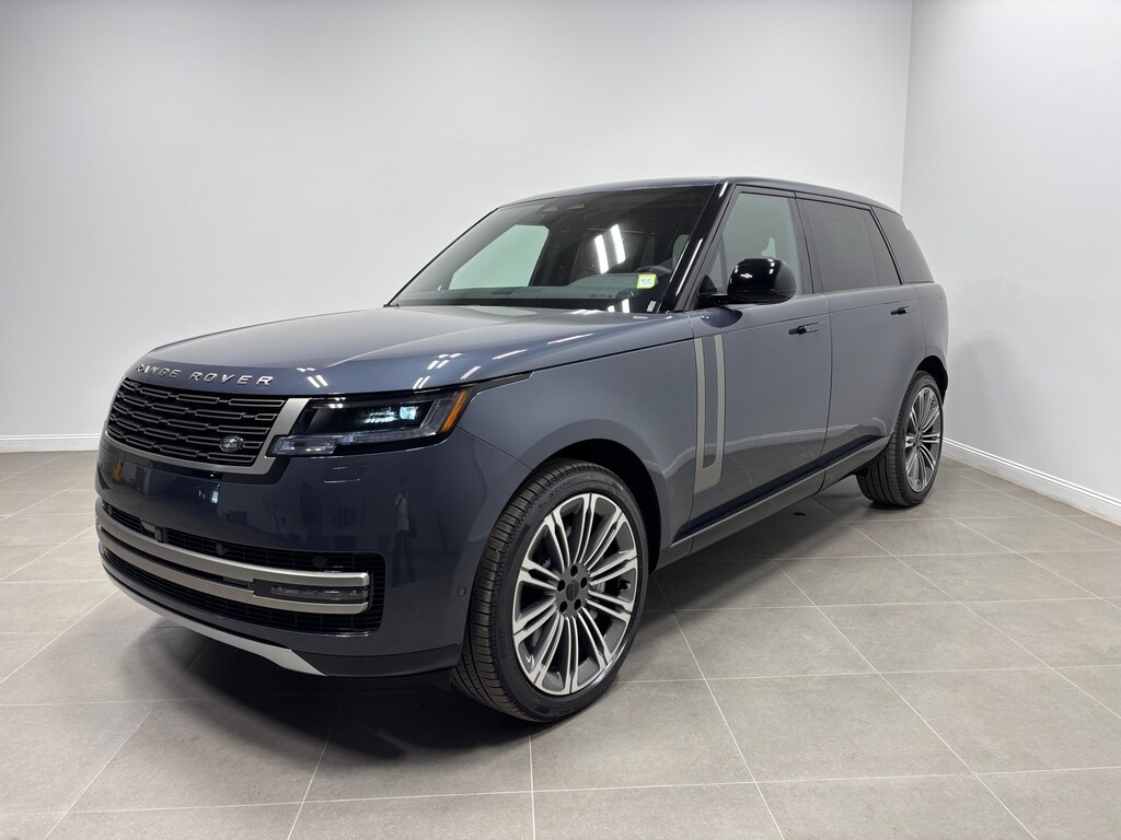 New 2026 Land Rover Range Rover SE LWB 7-Seats / V8 SUV