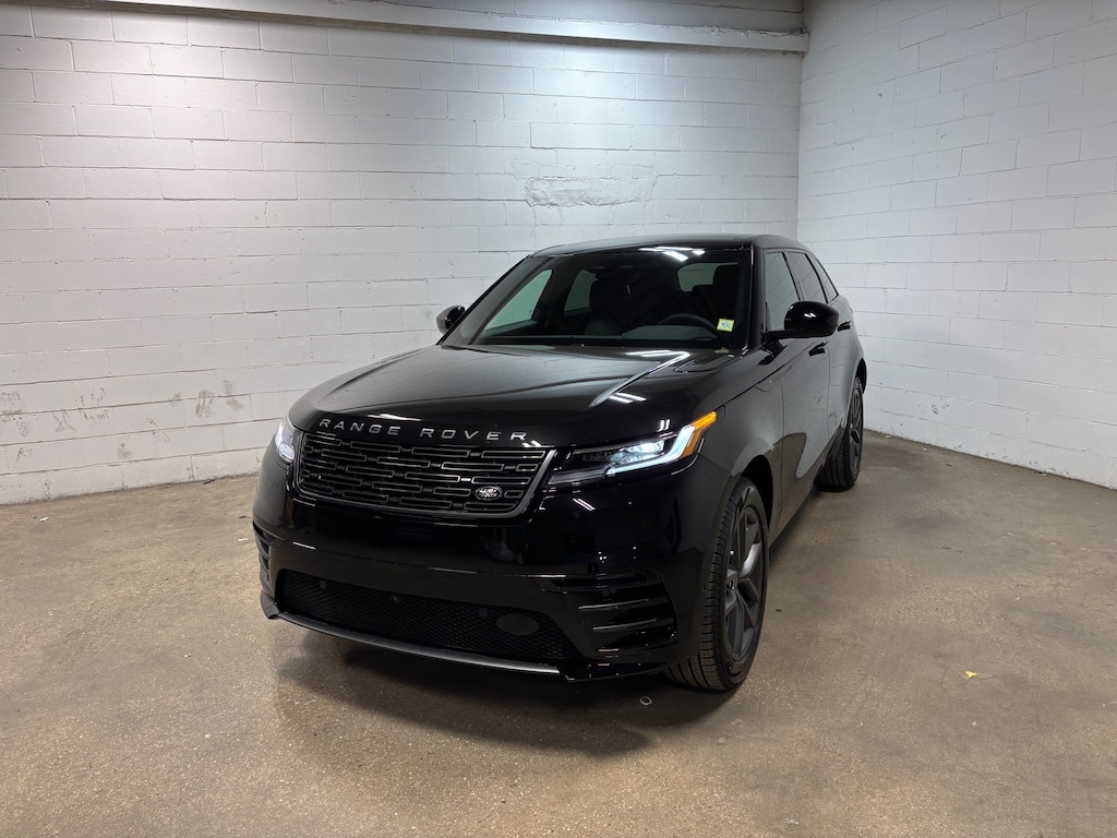New 2026 Land Rover Range Rover Velar Dynamic SE SUV